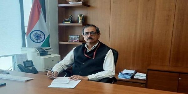 ভাৰত খেড়াৰ সুক্ষ্ম, ক্ষুদ্ৰ আৰু মজলীয়া উদ্যোগ মন্ত্ৰালয়ৰ সচিব হিচাপে দায়িত্ব গ্ৰহণ