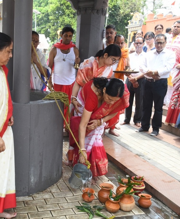 সোমনাথ স্বাভিমান পৰ্ব – ১০০০ বছৰ অখণ্ড বিশ্বাস (অটুট আস্থা)”ৰ দেশজোৰা সমন্বিত উদযাপনৰ অংশ হিচাপে আজি শোণিতপুৰ জিলা প্ৰশাসনৰ উদ্যোগত তেজপুৰৰ ঐতিহাসিক শ্ৰীশ্ৰী মহাভৈৰৱ মন্দিৰত এক অনুষ্ঠান উদযাপন কৰা হয়।