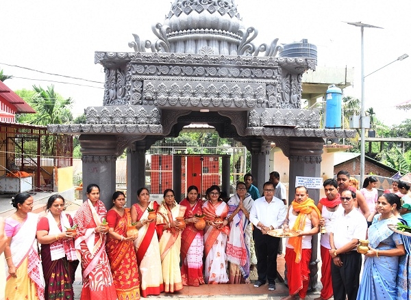 সোমনাথ স্বাভিমান পৰ্ব – ১০০০ বছৰ অখণ্ড বিশ্বাস (অটুট আস্থা)”ৰ দেশজোৰা সমন্বিত উদযাপনৰ অংশ হিচাপে আজি শোণিতপুৰ জিলা প্ৰশাসনৰ উদ্যোগত তেজপুৰৰ ঐতিহাসিক শ্ৰীশ্ৰী মহাভৈৰৱ মন্দিৰত এক অনুষ্ঠান উদযাপন কৰা হয়।