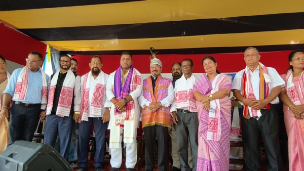 সোণাপুৰত ৩৪ নং ডিমৰীয়া বিধানসভা সমষ্টিৰ নৱনিৰ্বাচিত বিধায়ক ড° তপন দাসৰ সম্বৰ্ধনা অনুষ্ঠান