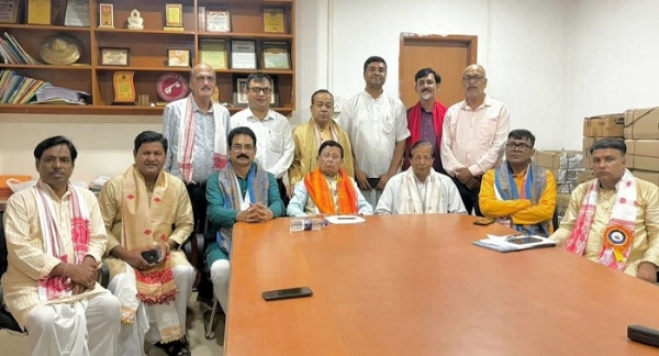 শংকৰদেৱ গুৰুজনাৰ সৃষ্টিৰাজীক বিশ্বসভাত প্ৰতিষ্ঠাৰ হ’কে অসম সাহিত্য সভা আৰু শ্ৰীমন্তশংকৰদেৱ সংঘৰ উচ্চস্তৰীয় বৈঠক