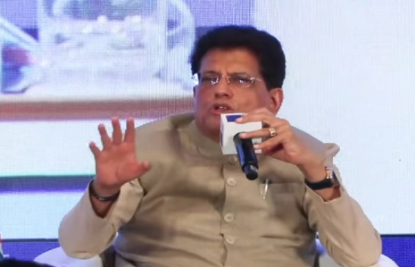 अमेरिकन चैंबर ऑफ कॉमर्स इन इंडिया के वार्षिक सम्मेलन को संबोधित करते गोयल