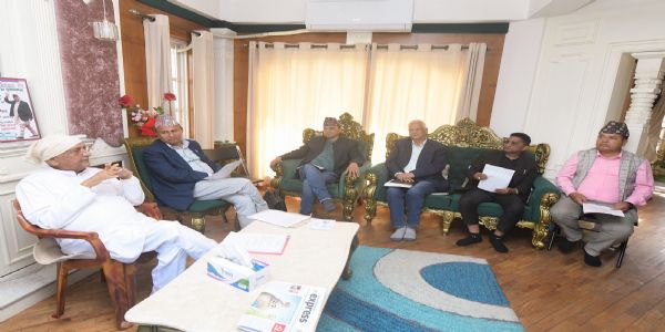 নেপালঃ ইউএমএল পাৰ্টিৰ বিষয়ববীয়াই দাবী জনাইছে সভাপতি কে.পি. শৰ্মা অলিৰ পদত্যাগ