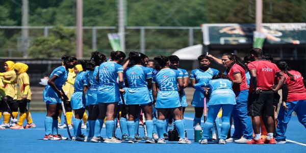 অনুৰ্ধ-১৮ মহিলা এছিয়া কাপঃ মালয়েছিয়াৰ বিৰুদ্ধে ভাৰতৰ ২-১ ৰ জয়