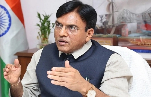 ডাঃ মনসুখ মাণ্ডৱিয়াৰ ফাইল ফটো