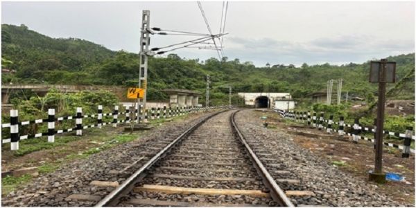 লামডিং-বদৰপুৰ পাৰ্বত্য খণ্ডত ম’হ-ৰে’লৰ সংঘৰ্ষ ৰোধৰ বাবে বিস্তৃত ব্যৱস্থা গ্ৰহণ উত্তৰ-পূব সীমান্ত ৰেলৱেৰ