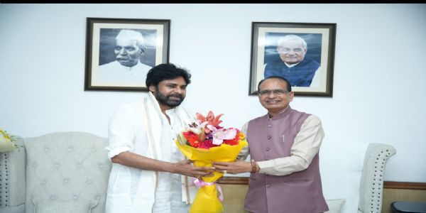 শিৱৰাজ সিং চৌহানক পৱন কল্যাণৰ সাক্ষাৎ, ১ জুলাইত অনন্তপুৰত মুকলি কৰিব ভিবিজি ৰাম জী আঁচনি