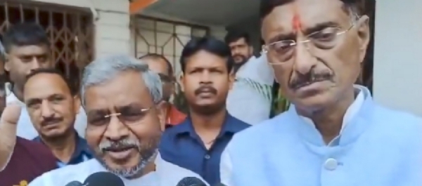 रक्षा राज्य मंत्री , नेता प्रतिपक्ष और अन्य