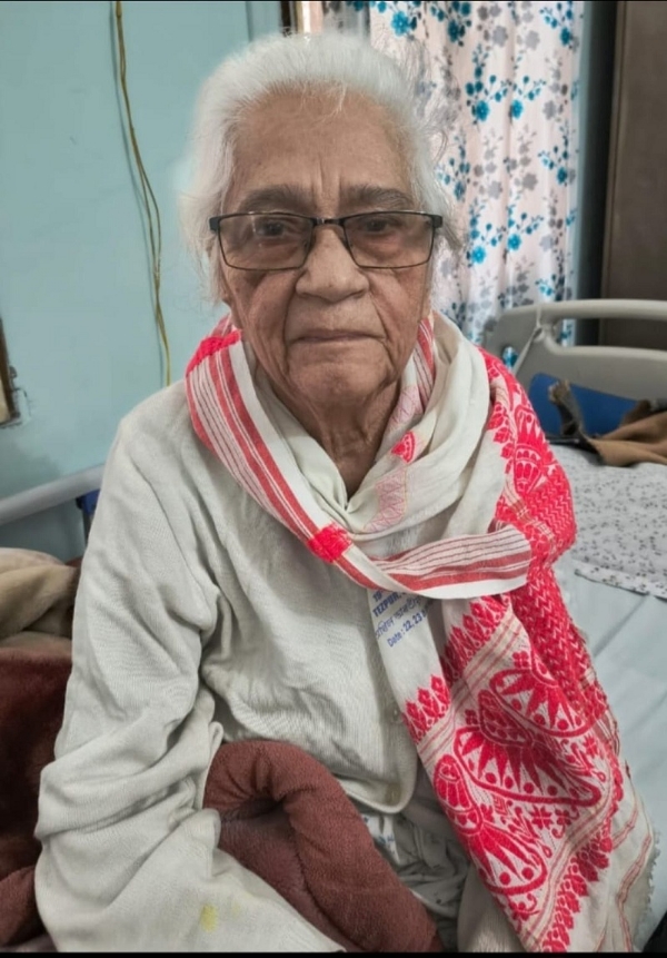 তেজপুৰৰ বিশিষ্ট সাহিত্যিক গীতা উপাধ্যায়লৈ অসম চৰকাৰৰ সতী সাধনী বঁটা   তেজপুৰৰ বিভিন্ন অনুষ্ঠানৰ আনন্দ প্ৰকাশ