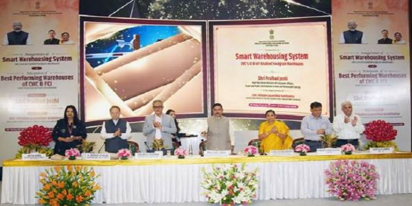 শস্য সংৰক্ষণৰ বাবে প্ৰহ্লাদ যোশীয়ে আৰম্ভ কৰিলে স্মাৰ্ট ৱেৰহাউছিং ব্যৱস্থা