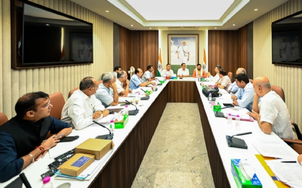 राजसथान के मुख्यमंत्री भजनलाल शर्मा ने मंगलवार को नई दिल्ली में केन्द्रीय जल शक्ति मंत्री सी.आर. पाटिल एवं हरियाणा के मुख्यमंत्री नायब सिंह सैनी के साथ यमुना जल परियोजना से संबंधित बैठक में भाग लिया राजसथान के मुख्यमंत्री भजनलाल शर्मा ने मंगलवार को नई दिल्ली में केन्द्रीय जल शक्ति मंत्री सी.आर. पाटिल एवं हरियाणा के मुख्यमंत्री नायब सिंह सैनी के साथ यमुना जल परियोजना से संबंधित बैठक में भाग लिया