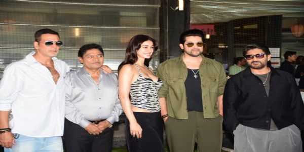 (সাক্ষাৎকাৰ) ‘দৰ্শকক হাঁহিবলৈ বাধ্য কৰাটোৱেই যিকোনো অভিনেতাৰ বাবে সবাতোকৈ বৃহত জয়’: অক্ষয় কুমাৰ