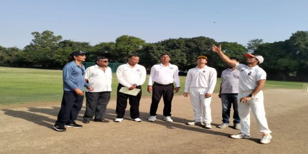 ডিডিচিএ হট ৱেদাৰ টুৰ্ণামেণ্টঃ মাদ্ৰাজ চিচিৰ গোল্ডেন হকছ চিচিক ১২৭ ৰানত পৰাস্ত কৰি খিতাপ দখল