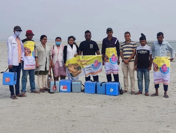 শোণিতপুৰ জিলাৰ চৰ অঞ্চলসমূহত নৌকা স্বাস্থ্য সেৱা শোণিতপুৰ জিলাৰ চৰ অঞ্চলসমূহত নৌকা স্বাস্থ্য সেৱা