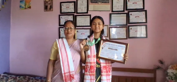 ডিমৰীয়ালৈ সুনাম কঢ়িয়াই আনিছে ডিগাৰু বটাকুছিৰ জয়শ্ৰী বড়োৱে।