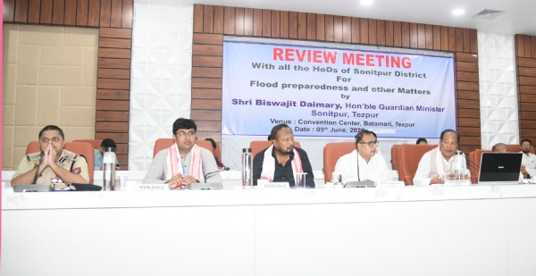 অসম চৰকাৰৰ কেবিনেট মন্ত্ৰী তথা শোণিতপুৰ জিলাৰ অভিভাৱক মন্ত্ৰী শ্ৰী বিশ্বজিৎ দৈমাৰীৰ সভাপতিত্বত এখন বিস্তৃত জিলা পৰ্যালোচনা সভা
