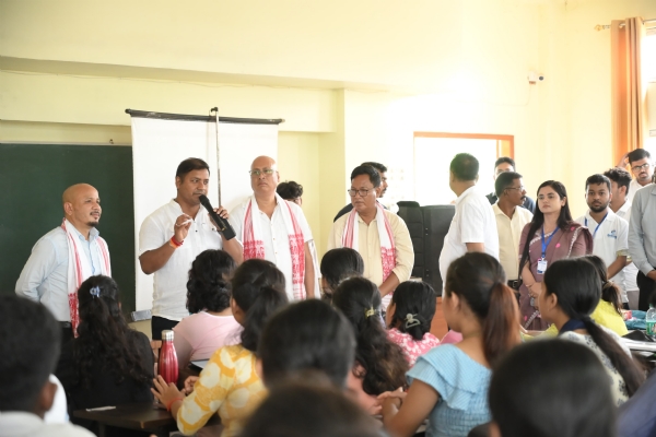 ডিমৰীয়া সমষ্টিৰ শিক্ষাৰ্থীসকলৰ বাবে এক উল্লেখযোগ্য পদক্ষেপ।