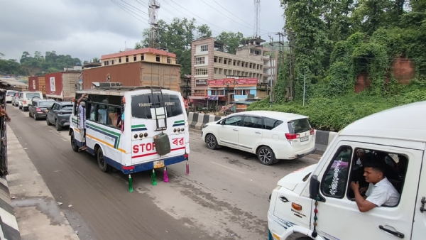 প্ৰসংগ-যোৰাবাটৰ ভয়াবহ কৃত্ৰিম বান। প্ৰসংগ-যোৰাবাটৰ ভয়াবহ কৃত্ৰিম বান।