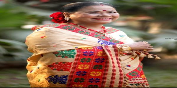 অসমৰ মঞ্চ-অনাতাঁৰ আৰু চলচ্চিত্ৰ জগতৰ কিংবদন্তি অভিনেত্ৰী চেতনা দাসলৈ তেজপুৰৰ বাণ থিয়েটাৰৰ সন্মানীয় বাণ থিয়েটাৰ বঁটা ঘোষণা