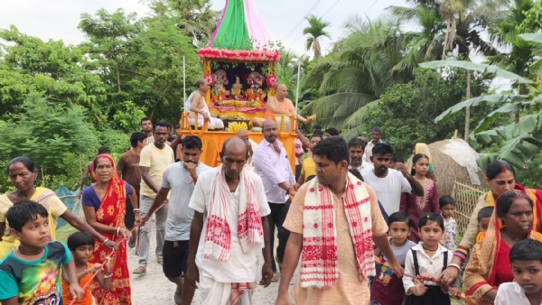 ডিমৰীয়াৰ ভিন্ন প্ৰান্তত উদযাপন ৰথ যাত্ৰা। ডিমৰীয়াৰ ভিন্ন প্ৰান্তত উদযাপন ৰথ যাত্ৰা।