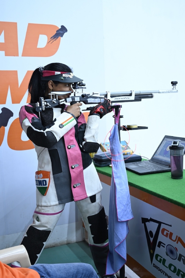 निशानेबाज साक्षी सुनील पडेकर निशानेबाज साक्षी सुनील पडेकर