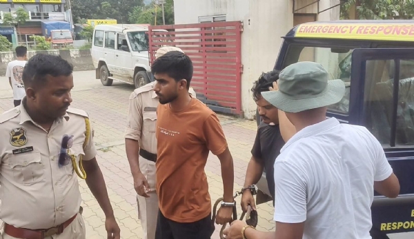 জাগীৰোড আৰক্ষীৰ জালত দুই কুখ্যাত চাইবাৰ অপৰাধী৷ জাগীৰোড আৰক্ষীৰ জালত দুই কুখ্যাত চাইবাৰ অপৰাধী৷