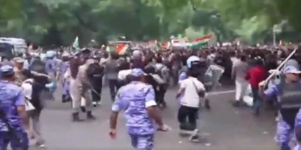 সংসদ অভিমুখে যাত্ৰা কৰা চিজেপিৰ প্ৰতিবাদকাৰীক আৰক্ষীৰ বাধা