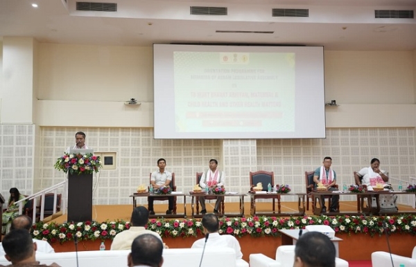 ৰাজ্যৰ বিধায়কসকলৰ বাবে ৰাজ্যৰ মুখ্য স্বাস্থ্য কাৰ্যসূচীৰ ওপৰত সজাগতা সভা অনুষ্ঠিত