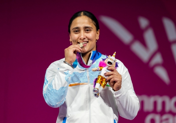 राष्ट्रमंडल खेल 2026 में रजत पदक जीतने वाली भारतीय भारोत्तोलक हरजिंदर कौर राष्ट्रमंडल खेल 2026 में रजत पदक जीतने वाली भारतीय भारोत्तोलक हरजिंदर कौर