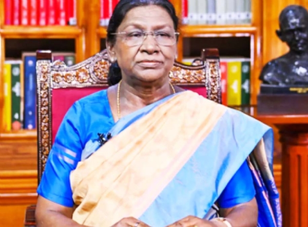 राष्ट्रपति द्रौपदी मूर्मू  फाइल फाेटाे