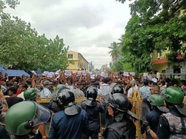 नेपाल के विराटनगर में प्रदर्शन