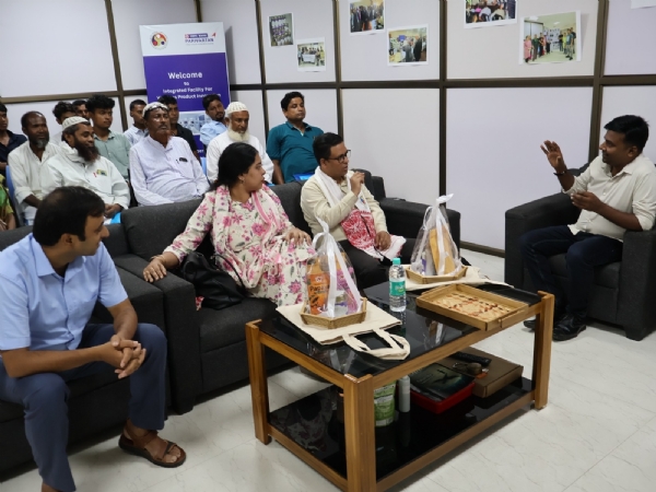 আই আই টি গুৱাহাটীত মুকুতা কৃষকৰ বাবে সজাগতা কাৰ্যসূচী তথা ক্ৰেতা-বিক্ৰেতা সন্মিলন