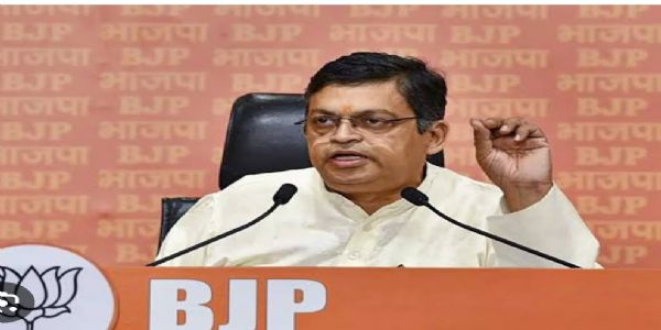 ৰাহুল গান্ধীৰ প্ৰতি বিজেপিৰ প্ৰত্যুত্তৰ, ভাৰতৰ অতীত মনত আছে, সেয়েহে বৰ্তমানৰ প্ৰতি গৌৰৱ