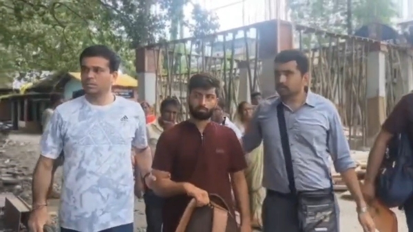 চাইবাৰ অপৰাধৰ সৈতে জৰিত বৰপেটাৰোডৰ যুৱকক  গ্ৰেপ্তাৰ