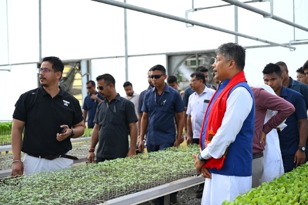 কৃষি মন্ত্ৰী পীযুষ হাজৰীকাৰ খেত্ৰীস্থিত ইণ্ডো-ইজৰাইল পাচলি উৎকৃষ্টতা কেন্দ্ৰ পৰিদৰ্শন