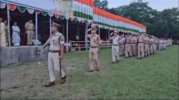 স্বাধীনতা দিৱসৰ প্ৰাকক্ষণত মৰিগাঁৱত পেৰেডৰ অন্তিম অনুশীলন