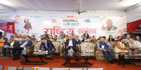 প্ৰাক্তন প্ৰধানমন্ত্ৰী দেউৱাৰ নেপালক হিন্দু ৰাষ্ট্ৰ হিচাপে গঢ়ি তোলাৰ পূৰ্ণ সমৰ্থন প্ৰকাশ