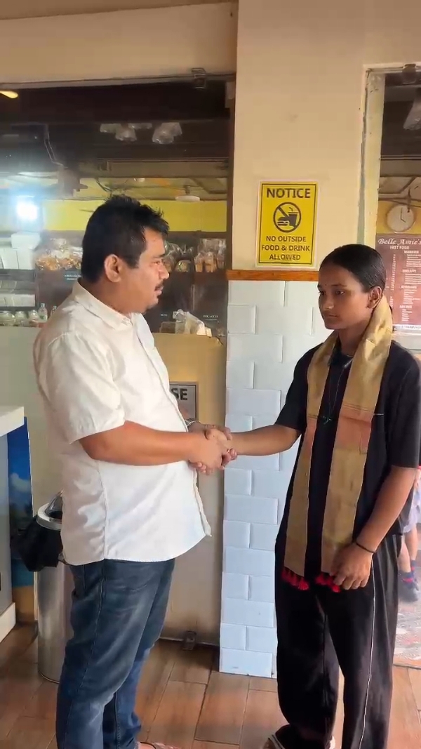 বান বিভীষিকাৰ মাজতো ৰাষ্ট্ৰীয় কাৰাটেত সোণৰ পদক বান বিভীষিকাৰ মাজতো ৰাষ্ট্ৰীয় কাৰাটেত সোণৰ পদক