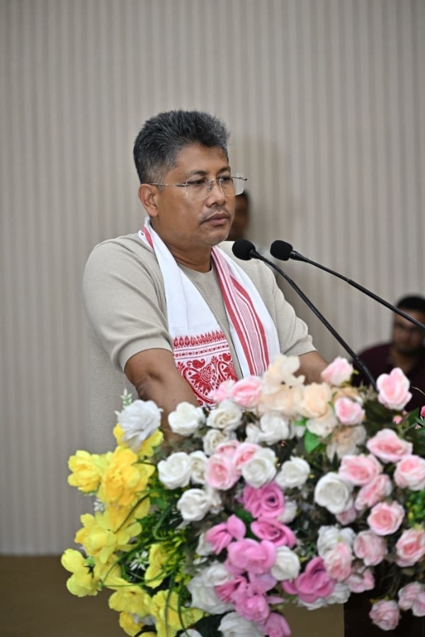 জাগীৰোডত ১,০০০ তকৈও অধিক ‘মুখ্যমন্ত্ৰী আত্মনিৰ্ভৰ অসম অভিযান’ৰ হিতাধিকাৰীৰ সৈতে মন্ত্ৰী পীযুষ হাজৰীকাৰ মত-বিনিময়