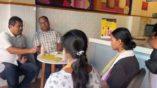 বান বিভীষিকাৰ মাজতো ৰাষ্ট্ৰীয় কাৰাটেত সোণৰ পদক বান বিভীষিকাৰ মাজতো ৰাষ্ট্ৰীয় কাৰাটেত সোণৰ পদক