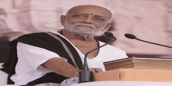নেপালৰ বান দুৰ্যোগক লৈ মোৰাৰী বাপুৰ শোক প্ৰকাশ, সকাহৰ বাবে ৫১ লাখ ₹ৰ ঘোষণা
