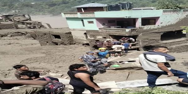 নেপাল জলপ্ৰলয়ঃ তিনি জিলাৰ ১৬ খন বিদ্যালয়ৰ ক্ষতি, ২৩৩ গৰাকী ছাত্ৰ-ছাত্ৰী আৰু ১৭ গৰাকী শিক্ষক নিৰুদ্দেশ
