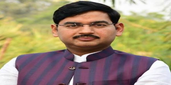 কংগ্ৰেছে বিৰোধী ৰাজনীতিৰ ওপৰত উঠি ভাৰতৰ অগ্ৰগতিক আদৰণি জনোৱা উচিতঃ বিজেপি
