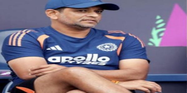 মহিলা এছিয়া কাপঃ ট্ৰফী বিতৰণক লৈ হোৱা বিতৰ্কত আমোল মজুমদাৰৰ বিচিচিআইৰ স্থিতিৰ সমৰ্থন
