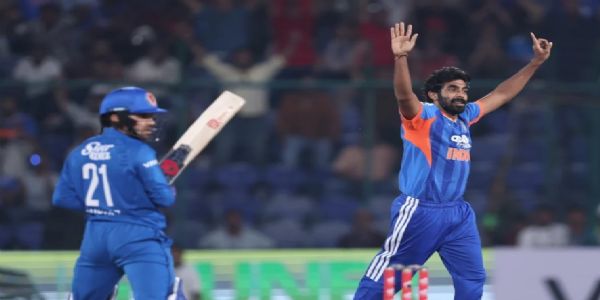 ক্ৰিকেট খেলপথাৰত এক ঐতিহাসিক ক্ষণঃ ভাৰত-আফগানিস্তানৰ টি-২০ মেচখনত প্ৰথমবাৰৰ বাবে প্ৰতিধ্বনিত বন্দে মাতৰম