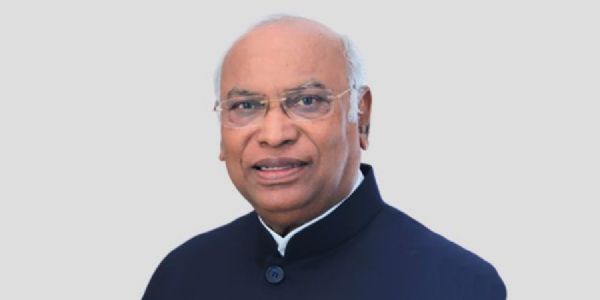 ইউপিআইৰ জৰিয়তে ৫ হাজাৰ টকাৰ লেনদেনৰ ওপৰত ২৫ আৰু ১০ হাজাৰৰ ওপৰত ৫০ টকাকৈ শুল্কৰ খবৰ কিমান সত্য, চৰকাৰে উত্তৰ দিয়া উচিত: খৰ্গে