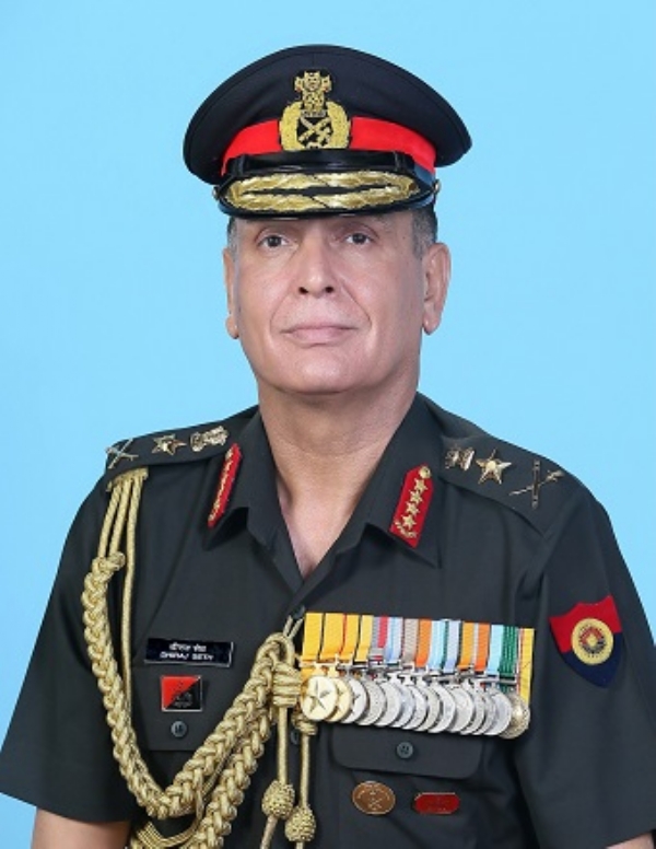 सेनाध्यक्ष जनरल धीरज सेठ (फाइल फोटो)