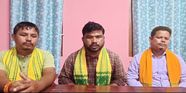 বিটিচিৰ নতুন ভূমিনীতিৰ বিৰুদ্ধে কোকৰাঝাৰ ইষ্ট আক্ৰাছুৰ প্ৰতিক্ৰিয়া