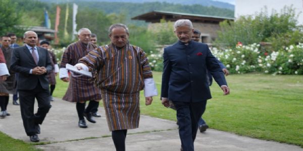 ভূটানত উপস্থিত বৈদেশিক পৰিক্ৰমা মন্ত্ৰী জয়শংকৰ, সমকক্ষ ধুংগেলৰ সৈতে বাৰ্তা