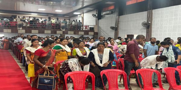 তামুলপুৰ আৰু গোৰেশ্বৰত মুখ্যমন্ত্ৰীৰ আত্মনিৰ্ভৰ অসম অভিযান-ৰ হিতাধিকাৰীক বিত্তীয় সাহায্য প্ৰদান